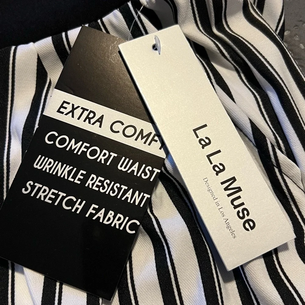 NWT LaLa Muse Women’s Striped Stretchy Pants Q12